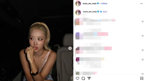 Gaya Berani Rose Blackpink Pakai Lingerie Ke Show Ysl Di Paris Fashion Week