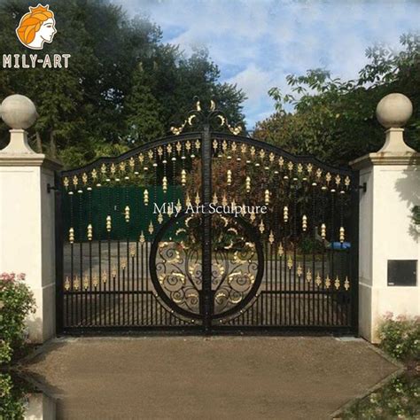 Modern Wrought Iron Gate with Exquisite Designs Supplier - Milystatue