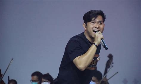 Cakra Khan Profil Dan Biodata Lengkap Dengan Perjalanan Karir Dan