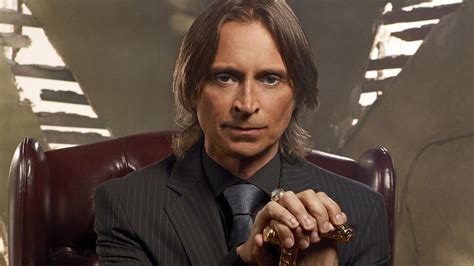 Once Upon a Time - Robert Carlyle Season 5 Interview - Comic-Con 2015 ...