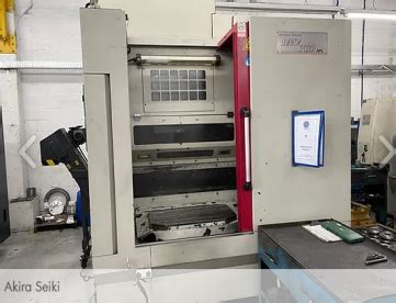 Centro De Usinagem Vertical Duplo Pallet Akira Seiki Rmv Apc