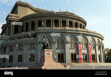 Armenia Opera Yerevan Hi Res Stock Photography And Images Alamy