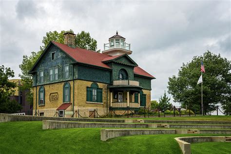 Old Michigan City Lighthouse Photograph by Steve L'Italien - Pixels