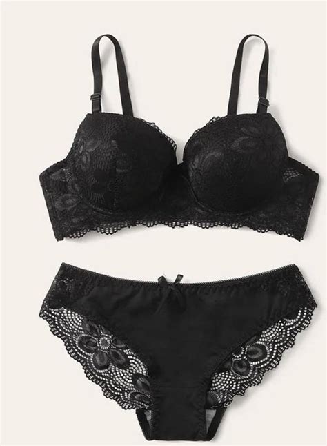 Sexy Lingerie Set 2 Delig Push Up Beugel BH Voorgevoormd Kanten Beha