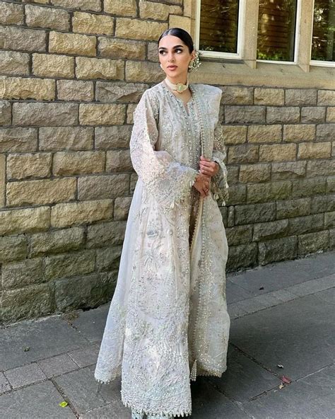 Pakistani Bridal Dresses For That Princess Inside You