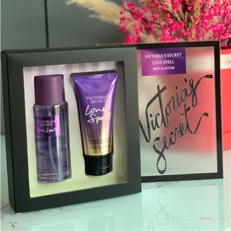 New Victoria S Secret Perfume Fragrance Moisturizing Body Lotion Set