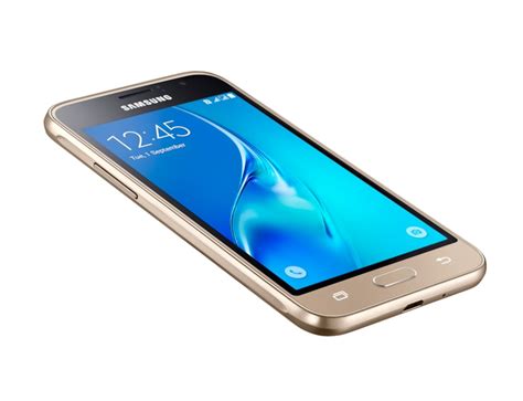 Самые популярные смартфоны на Android в России