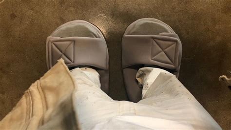 Kanye West Responds To The Small Slide Memes With Too Much Jandal To Handle