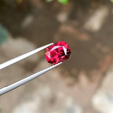 Fantastic Bright Red Malawi Garnet Carats Loose Gems Malawi Garnet