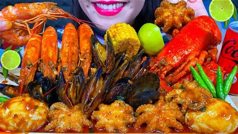 Asmr Seafood Boil In Spicy Butter Sauce Makanan Laut Pedas Massive