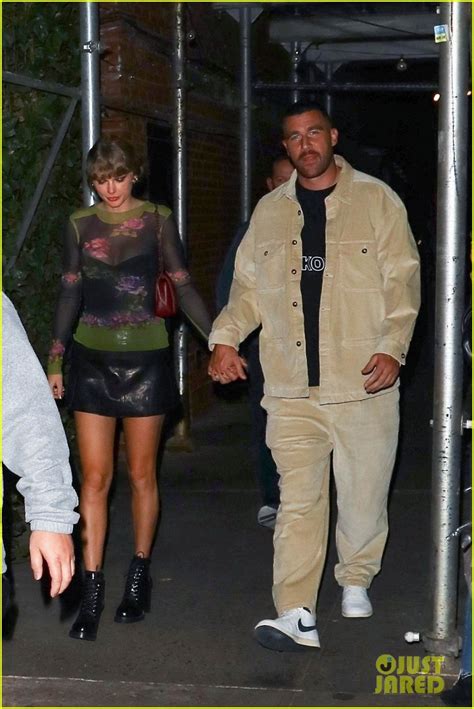 Taylor Swift & Travis Kelce Hold Hands On Second Night Out in NYC!: Photo 4977667 | Taylor Swift ...