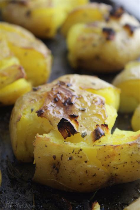 Lemon And Garlic Smashed Potatoes