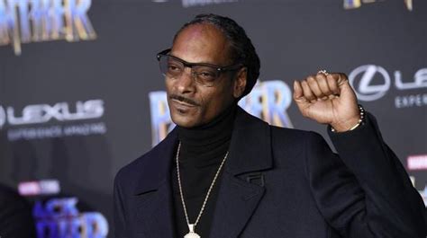 Snoop Dogg Downs Oscars and Supports BET And Soul Train Awards - The Source