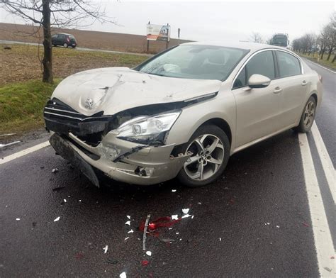 Wypadek osobówki i tira Spore utrudnienia na drodze DK 35 z Wrocławia