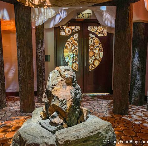 Photos First Look At The New Tenaya Stone Spa At Disneyland Resort