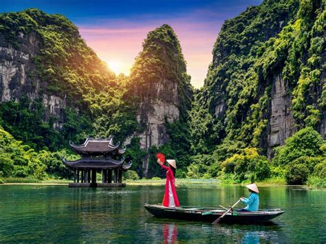 From Hanoi Day Ninh Binh Hoa Lu Trang An And Mua Cave