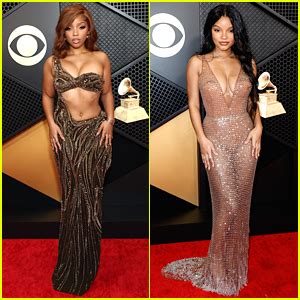 Chloe & Halle Bailey Walk Red Carpet Separately at Grammys 2024 | 2024 Grammys, Chloe Bailey ...