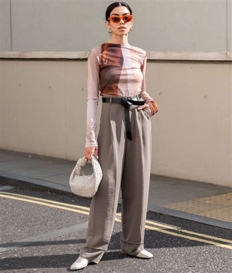 5 Chic Shoes To Wear With Wide Leg Pants Purewow