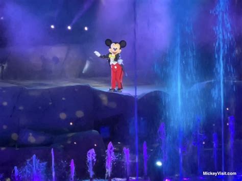 Fantasmic! Hollywood Studios Guide 2024