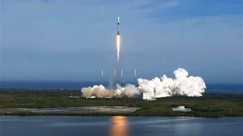 Spacex Just Launched A Powerful Sirius Xm Satellite Into Orbit And