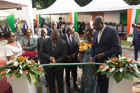 M Dias Inauguration De La Salle De Conf Rence De La Maison De La