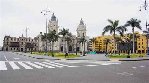 Visit Plaza De Armas In Lima Blog Machu Travel Peru