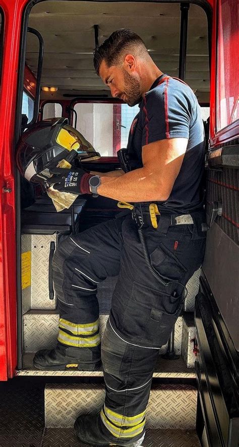 Pin By Mercurio On Firefighters Men In Uniform Firefighter Hot