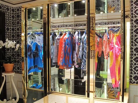 Total 55 Imagen Tory Burch Store In India Abzlocalmx