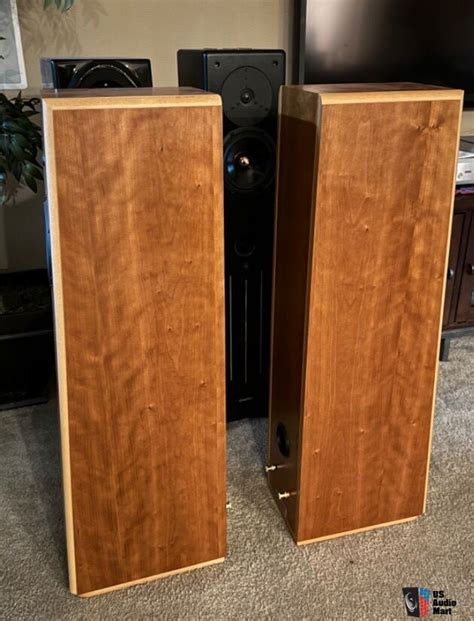 Odyssey Audio Lorelei Way Floorstanding Speakers With Kismet