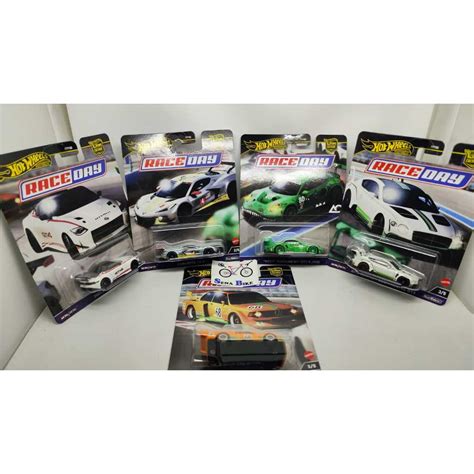 Jual Hot Wheels Premium Race Day Nissan Z GT Rexy Porsche Corvette Bentley