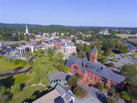 Winchestertownhallaerialviewatwinchestercenterhistoricdistrict