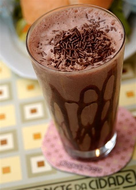 Milk Shake De Chocolate Da Cris Receitas Gshow Gshow