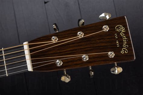 Martin Guitars 000 28ec Sunburst Eric Clapton Signature Promusictools