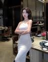 Hai hot girl tạp hóa khoe loạt ảnh nóng bỏng ngày hè