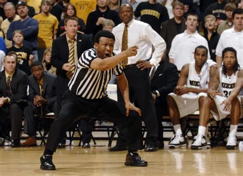 how to become nba referee