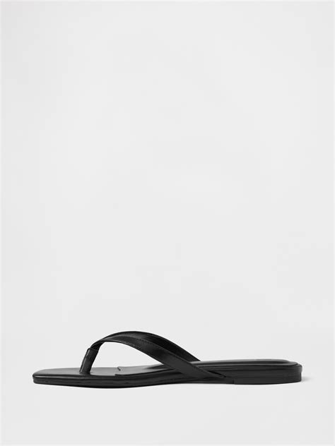 Vegan Leather Flip Flop Sandals | Gap