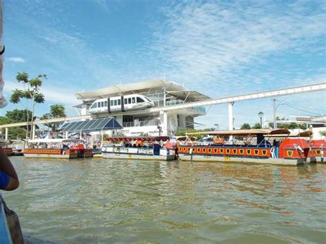 Melaka River Cruise – EK 168 Transport