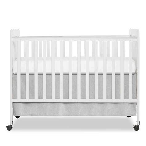 Dream On Me Carson Classic 3-in-1 Convertible Crib in White for sale