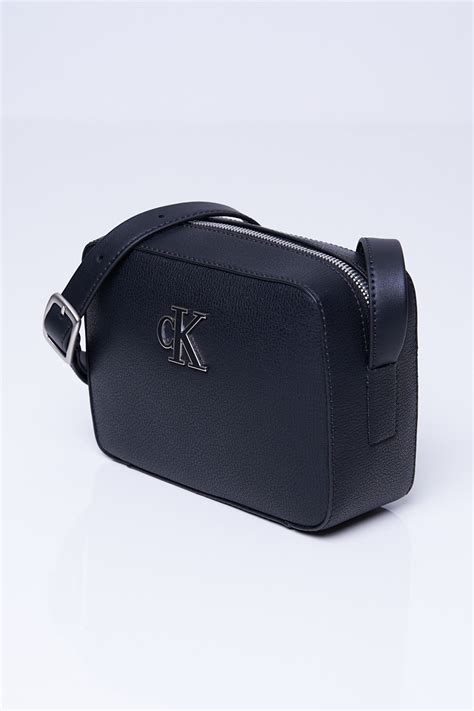 Torebka Czarna MINIMAL MONOGRAM CAMERA BAG CALVIN KLEIN Butik Online