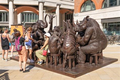 Where to find wild animal statues in London? (16 locations of animal ...