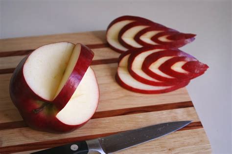 Amazing Apple Carving Art | Most Unbelievable & Amazing Things in the World, Incredible, Cool ...