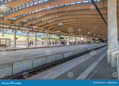 Oslo Lufthavn Platforms on Oslo Gardermoen Airport Train Station ...