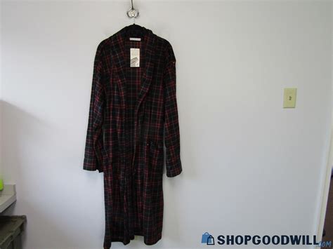 Nwt Geoffrey Beene Grey Red Plaid Polyester Men S Os Robe