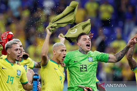 Gol Tunggal Casemiro Bawa Brasil Lolos Besar Piala Dunia