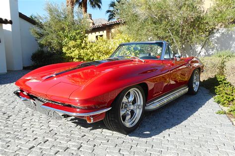 1967 Chevrolet Corvette Custom Convertible Front 34 223609