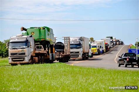 Mesmo Multa E Acordo Caminhoneiros Bloqueiam Rodovias Em MS