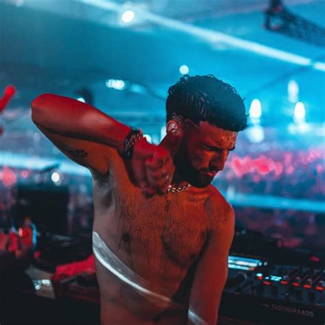 oguz nl  buy sell    tixel