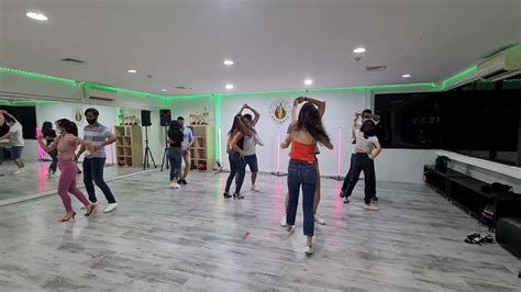 Caliente Dance Studio Singapore Bachata Social Dance Demo DJ Khalid