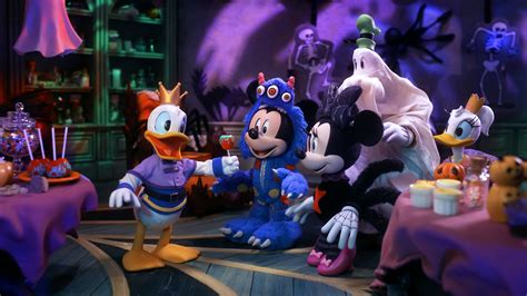 ‎mickey And Friends Trick Or Treats 2023 Directed By David H Brooks • Reviews Film Cast