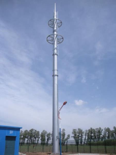 Hot Selling Steel Tower Communication Pole High Quality Galvanized